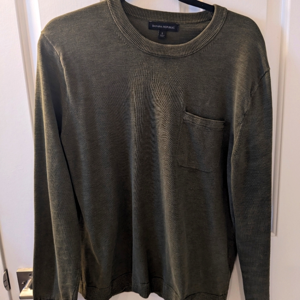 Banana Republic fitted sweater